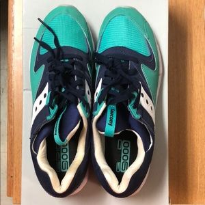 Saucony Grid 9000